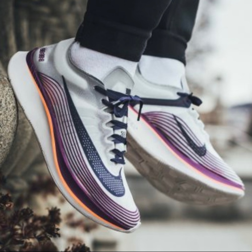 NIKE translucent Zoom Fly SP lightweight women’s sneakers Size 4.5 - Picture 1 of 9